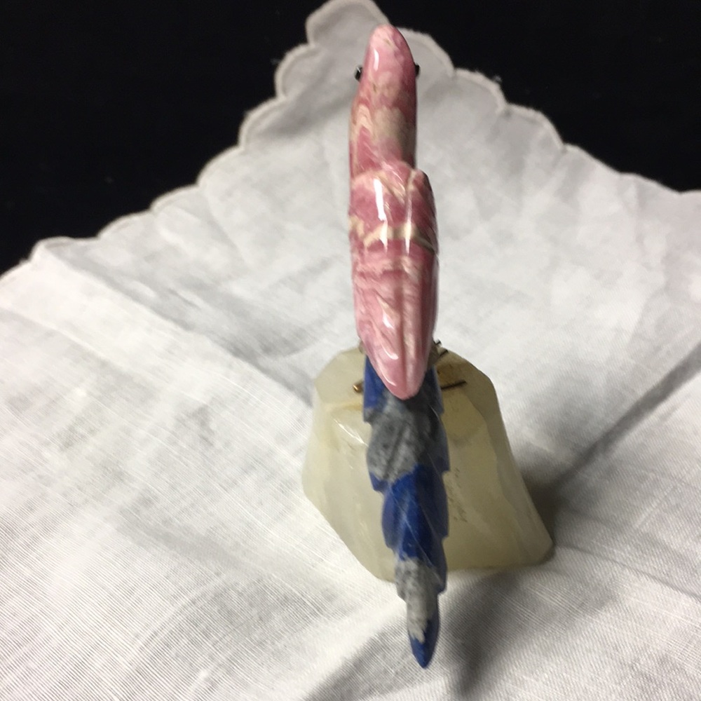 Hand Carved Bird Perched on Quartz Crystal Parrot Pink, Blue, White Calcite Peru - Picture 5 of 9